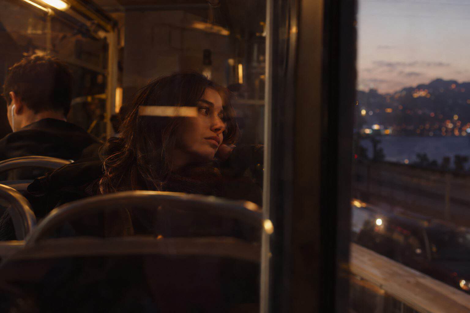 Emotional layover: σχέση-ενδιάμεσος σταθμός στις εφαρμογές γνωριμιών το 2026